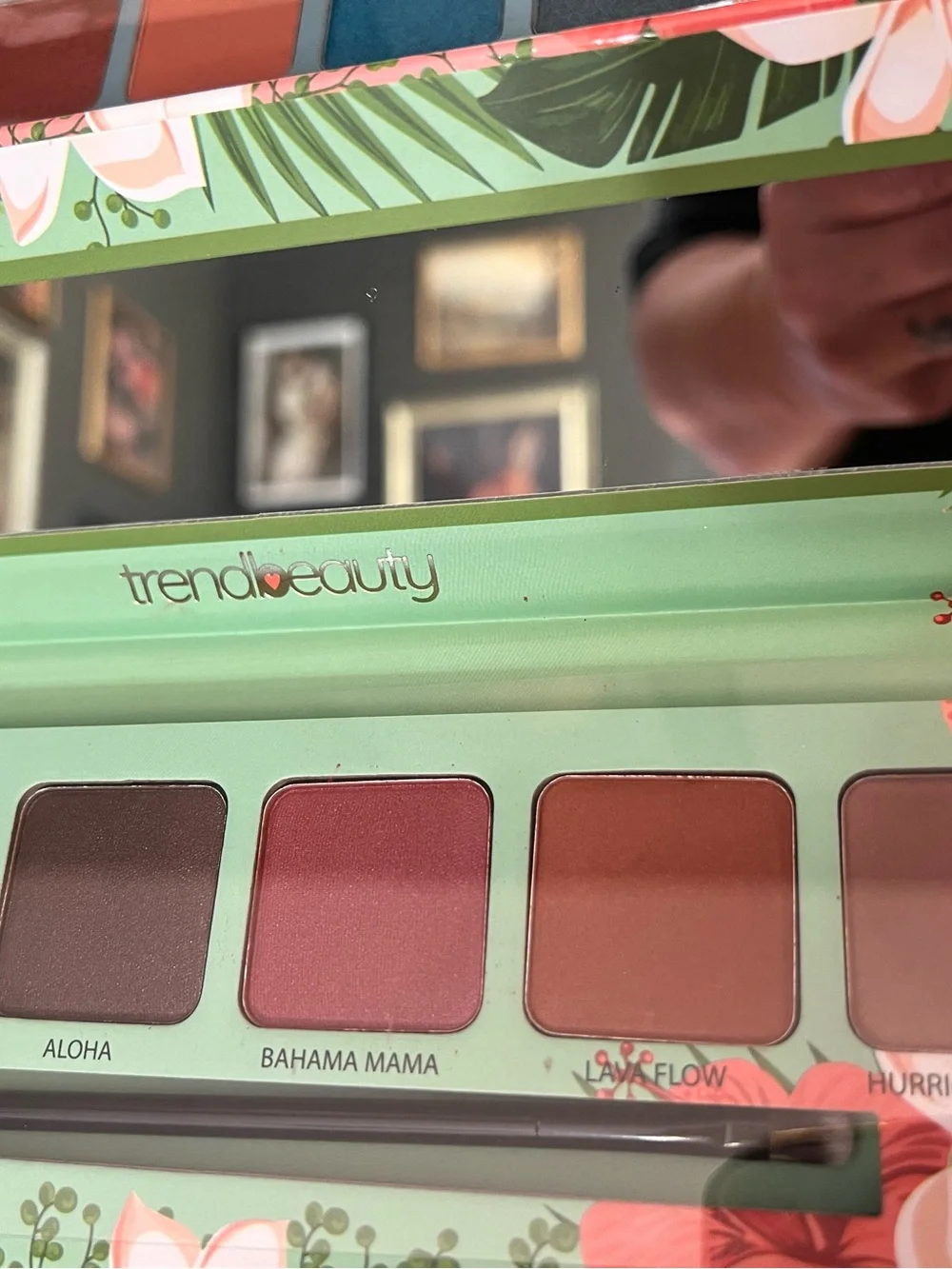 Lot of 2 TrendBeauty Eyeshadow Palettes Tropical Vibes vol. 1 & vol. 2